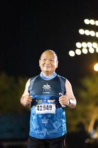 BIB: 2022, 42949
                            <button type="button" onclick="openModal(16532760)" class="btn btn-primary btn-sm float-right btn-popup" data-toggle="modal" data-target=".modal-high-quality">
                        <i class="fas fa-shopping-cart"></i> Add to Cart
                    </button>
                                            <button type="button" onclick="isThisMe(16532760, true)" class="btn btn-success btn-sm float-right btn-popup btn-isme hidden" data-toggle="tooltip" data-placement="bottom" title="นี่คือรูปของคุณใช่ไหม คลิกที่นี่เพื่อเอาเข้าอัลบั้ม">
                        <i class="fas fa-plus"></i> Add to album
                    </button>
                    <button type="button" onclick="isThisMe(16532760, false)" class="btn btn-warning btn-sm float-right btn-popup btn-isnotme hidden">
                        <i class="fas fa-ban"></i> Remove from album
                    </button>